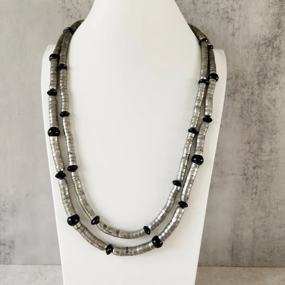 Double Strand Silvertone Stacked Serpentine Metal Cap and Black Beaded Necklace
